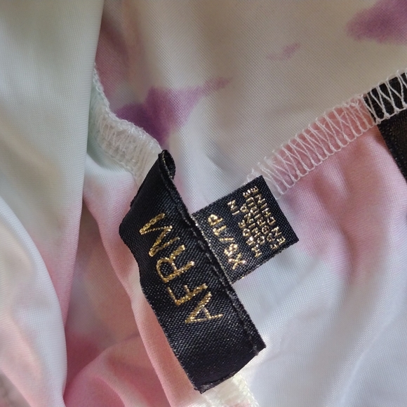 AFRM LAWSON HIGH WAIST BIKE SHORTS IN ABSTRACT MULTI TIE DYE XS - Picture 5 of 6